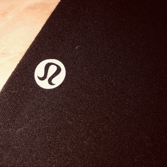 Lululemon size 6 - Picture 2 of 10